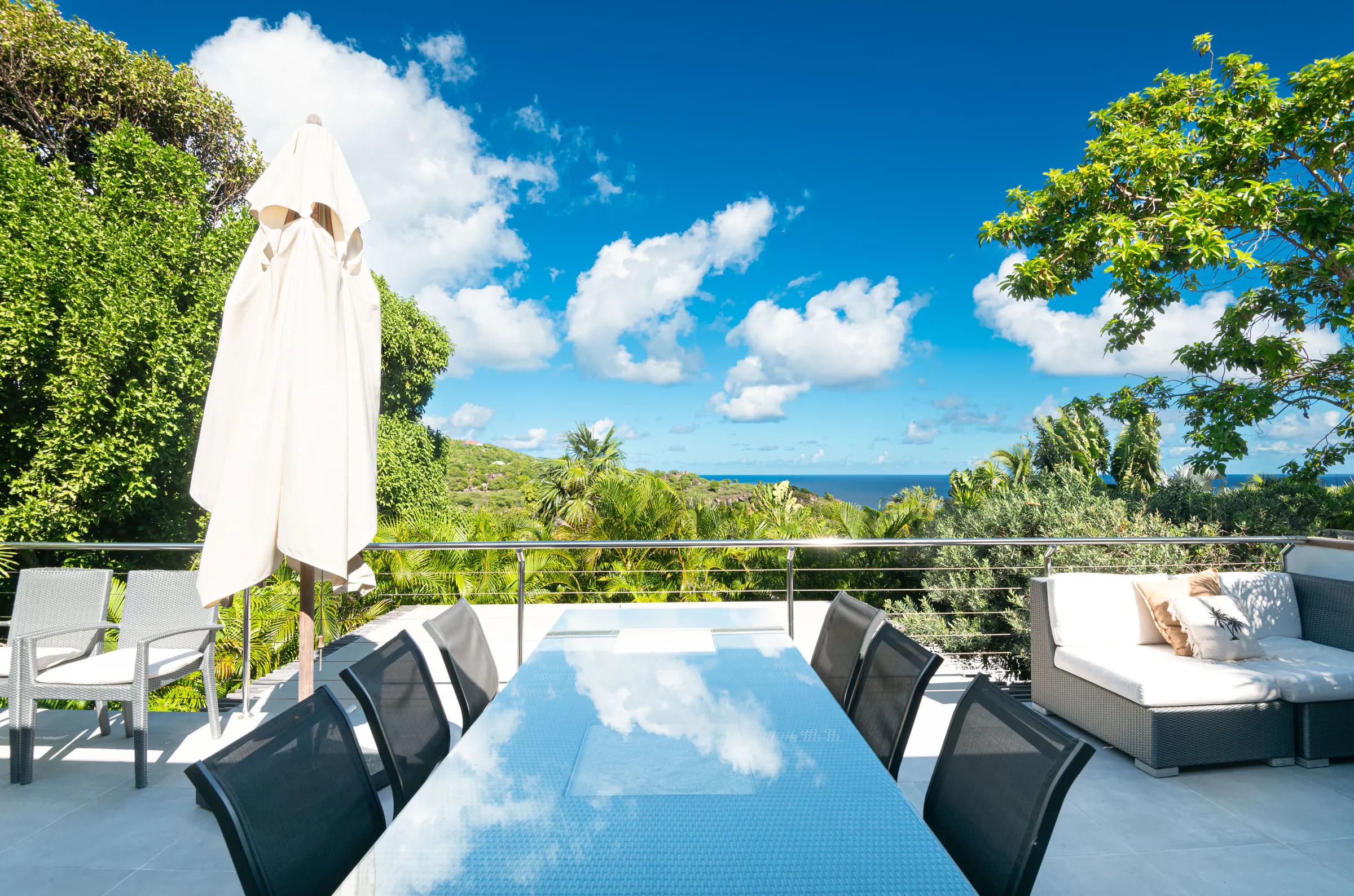 Loumag Apartment – A Peaceful Hideaway Surrounded by Tropical Greenery in St. Barth — photo 1